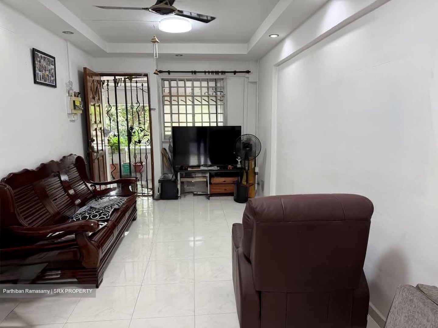 Blk 102 Jurong East Ville (Jurong East), HDB 3 Rooms #585077051